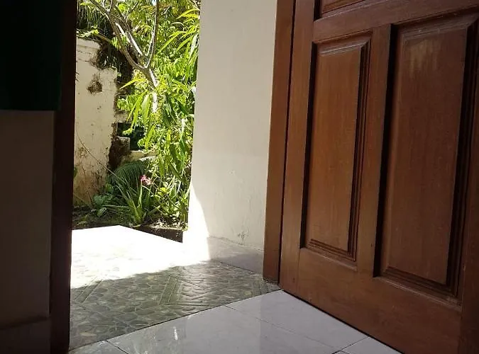 Green Tara Nature & Yoga Guest house *